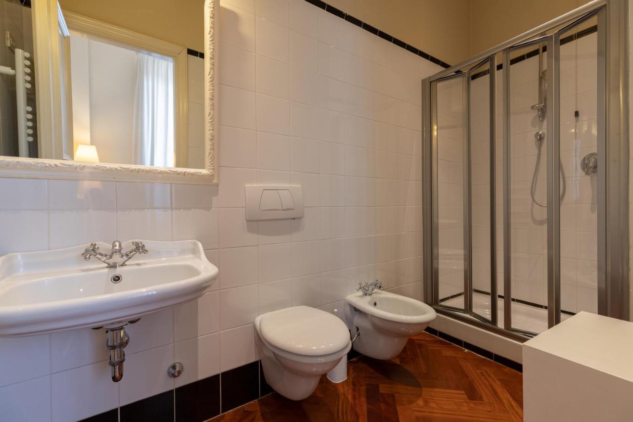 Seta Spacious Apartment Next To The Duomo فلورنس المظهر الخارجي الصورة