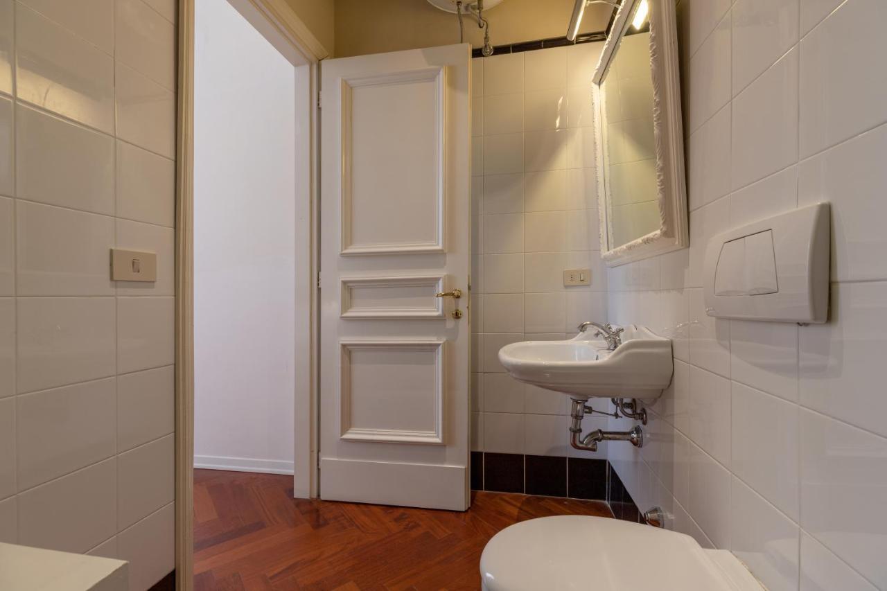 Seta Spacious Apartment Next To The Duomo فلورنس المظهر الخارجي الصورة