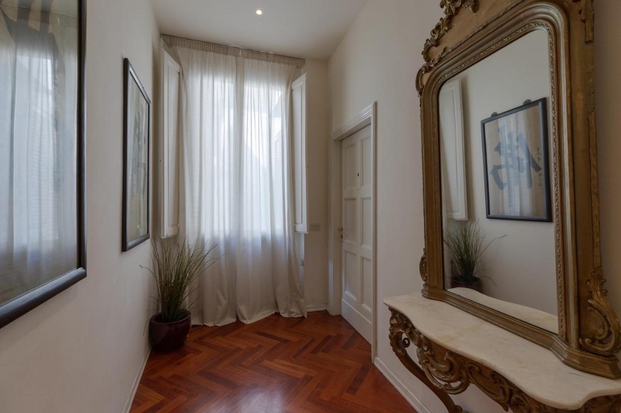 Seta Spacious Apartment Next To The Duomo فلورنس المظهر الخارجي الصورة